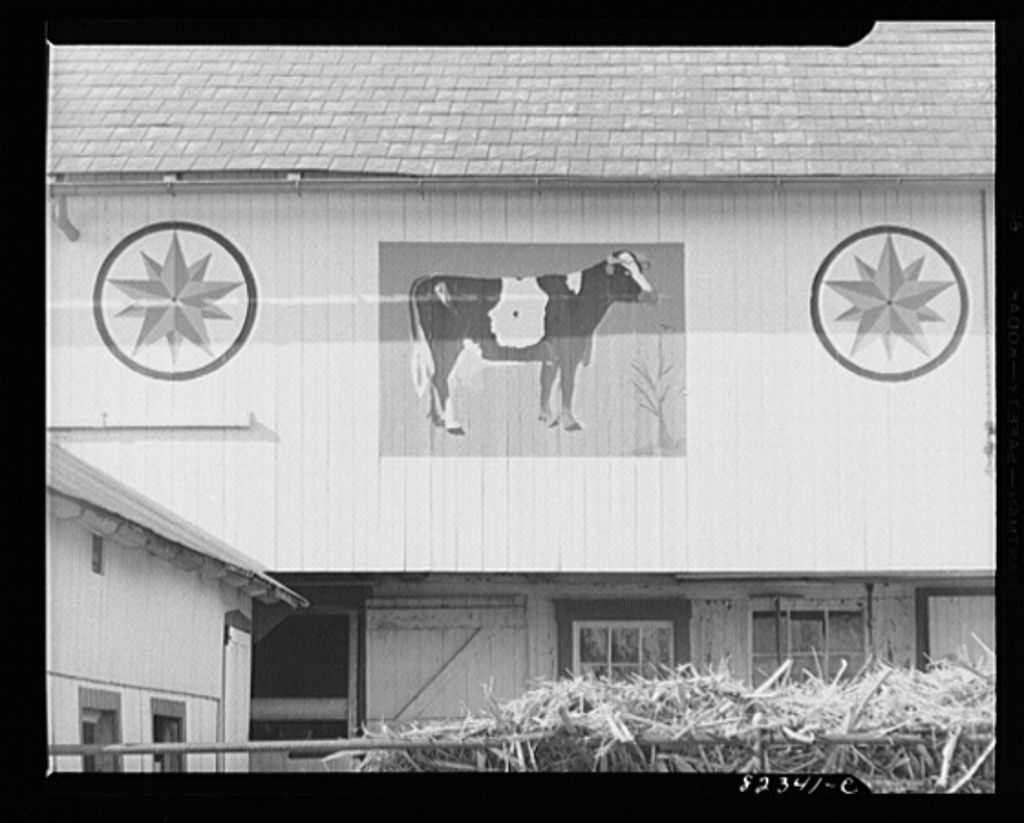 farm14 Terre Hill hex sign and barn decor 1942.jpg